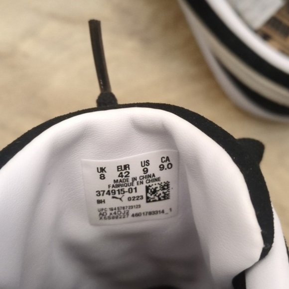 Puma Suede Classic, Black And White - Picture 5 of 5